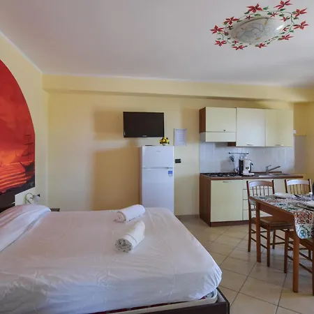 Amazing In Apartment *